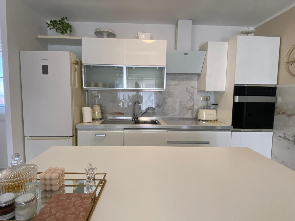 Apartman Bartol Betina  Exterior foto